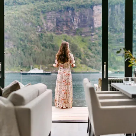 Hotel Grande Fjord 4*
