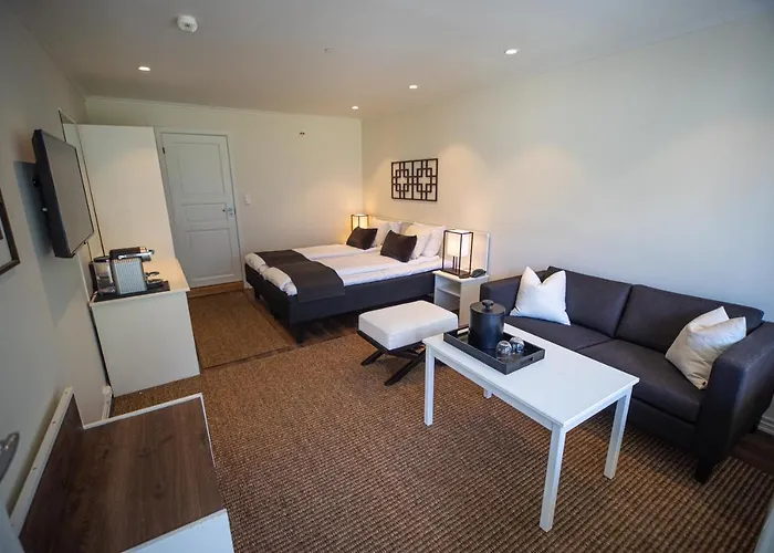 Hotel Grande Fjord 4*